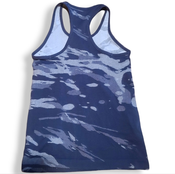 Athleta SpeedLight Camo Tank Top Size XS - Picture 2 of 5